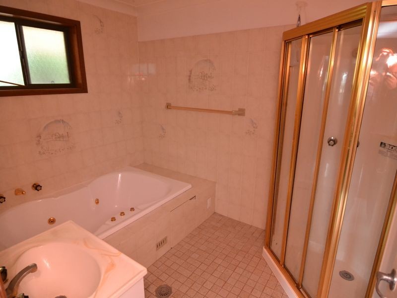 5 Lyon Pde, Wallerawang NSW 2845