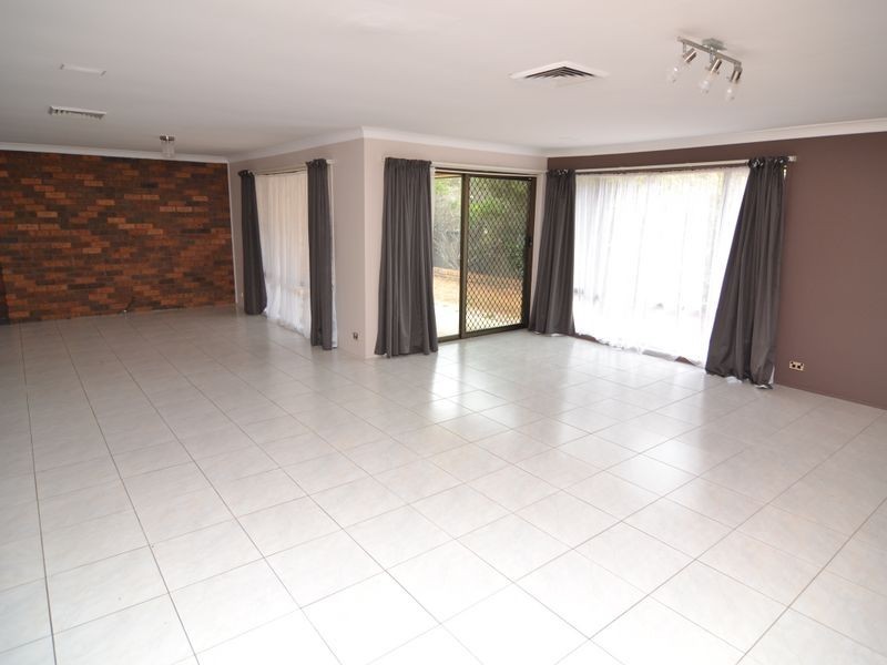 5 Lyon Pde, Wallerawang NSW 2845