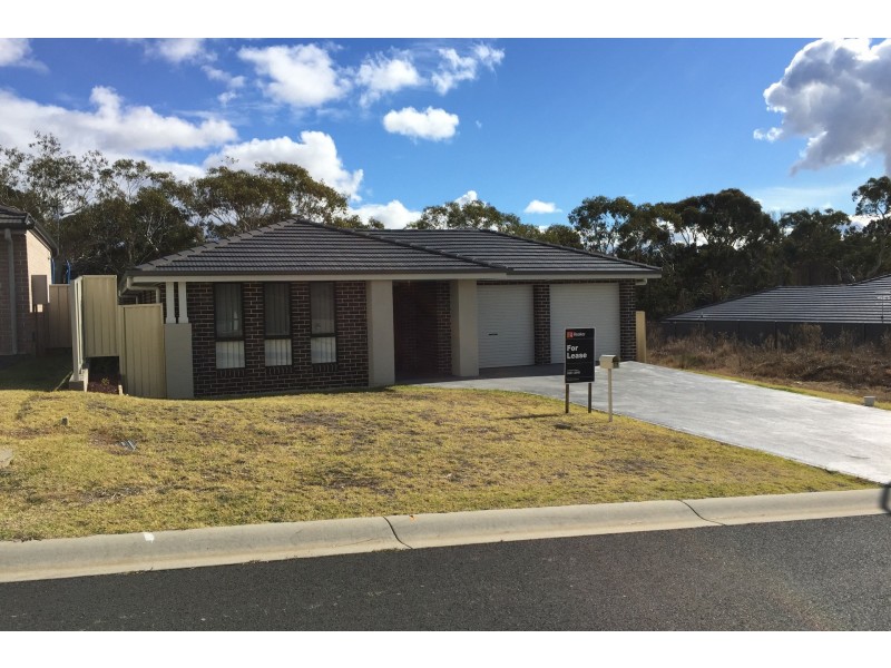 17 Henning Crescent, Wallerawang NSW 2845