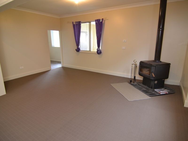 27 Tank Street, Lithgow NSW 2790