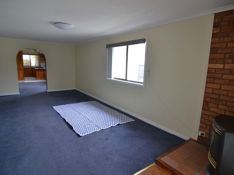 35 Chifley Road, Lithgow NSW 2790