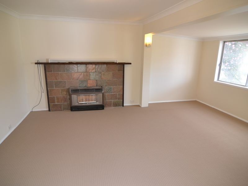180 Inch Street, Lithgow NSW 2790