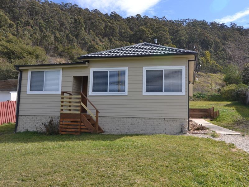 66 Macauley Street, Lithgow NSW 2790