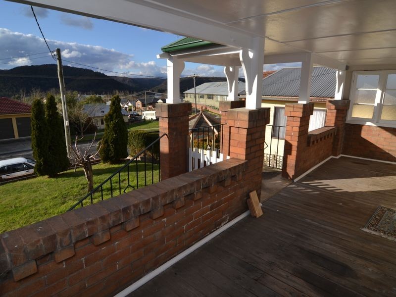 31 Hill Street, Lithgow NSW 2790