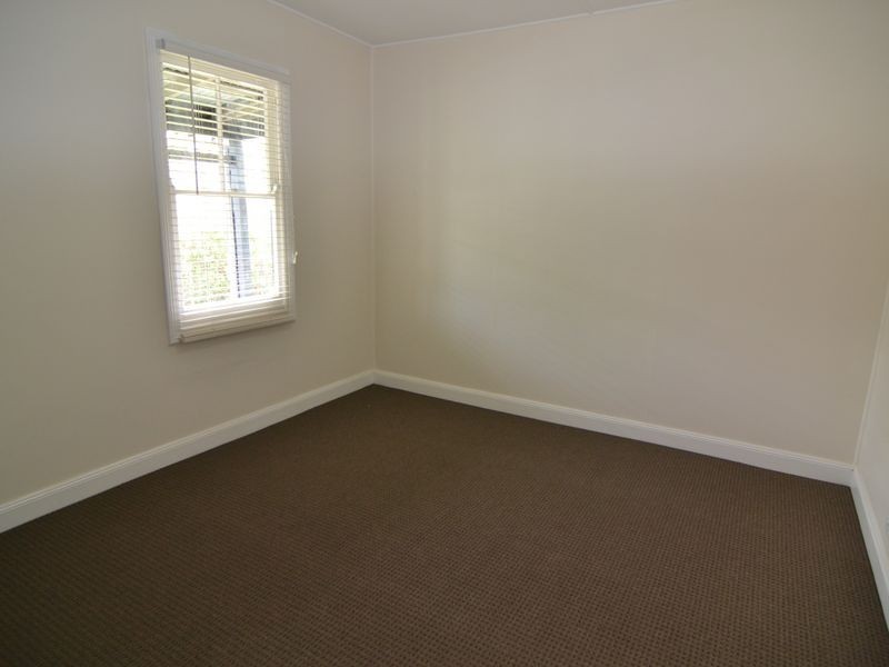 8 Laurence Street, Lithgow NSW 2790