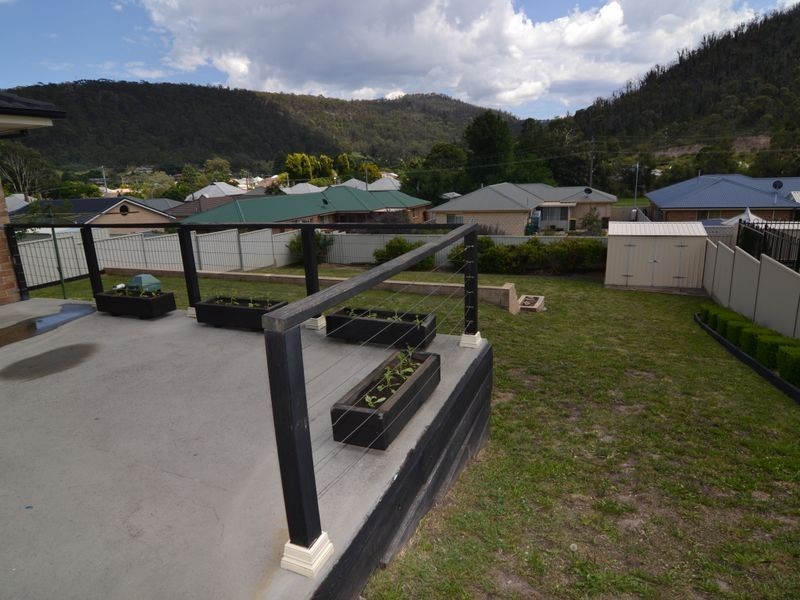 7 Henderson Place, Lithgow NSW 2790