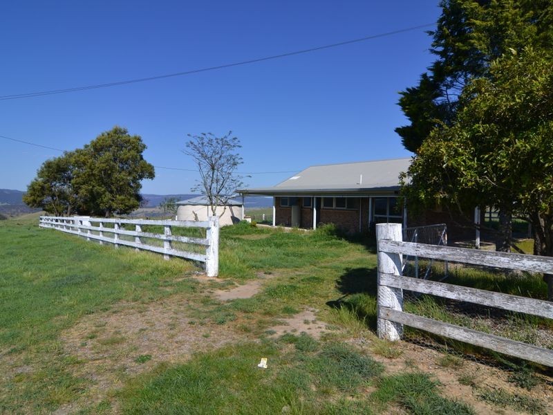 913 Jenolan Caves Road, Hampton NSW 2790