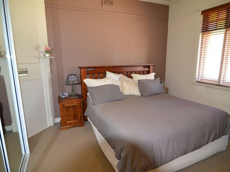 5 Academy Street, Lithgow NSW 2790