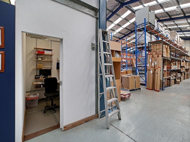 19 Clevedon Street, Botany NSW 2019