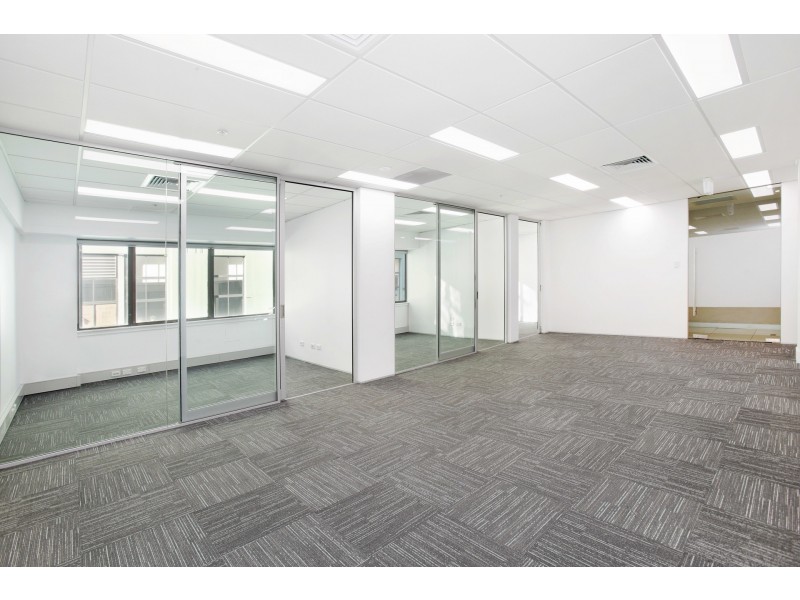 1006/50 Clarence Street, Sydney NSW 2000