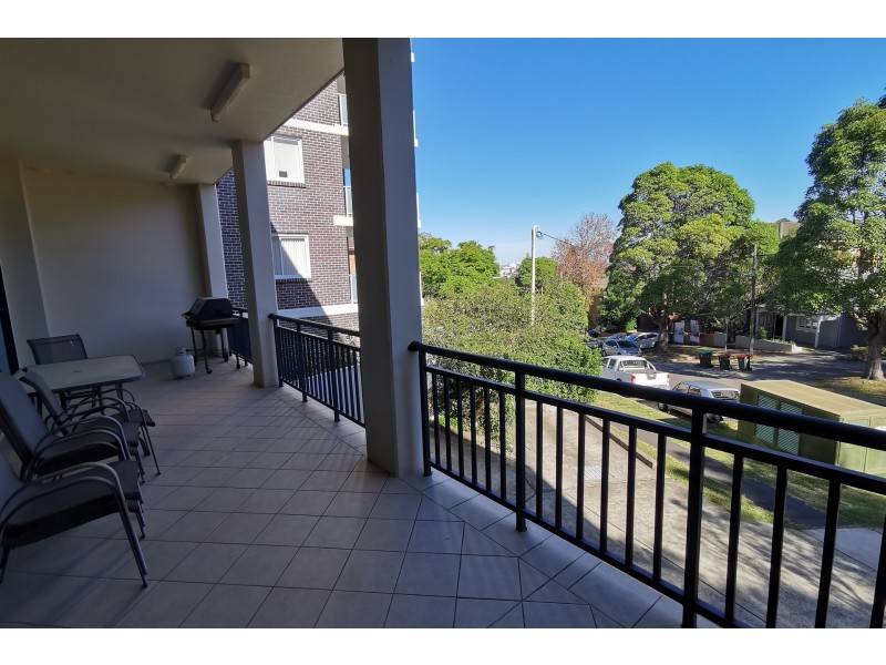 1/126 Victoria Road, Gladesville NSW 2111