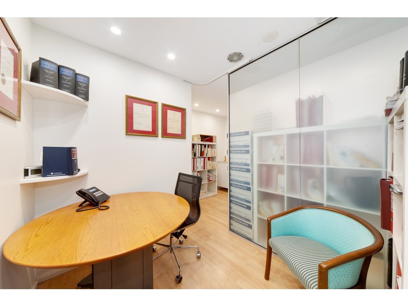 Shop 4/24-30 Springfield Avenue, Potts Point NSW 2011