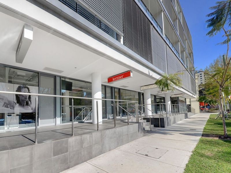 3 & 4/68 Sir John Young Crescent, Woolloomooloo NSW 2011