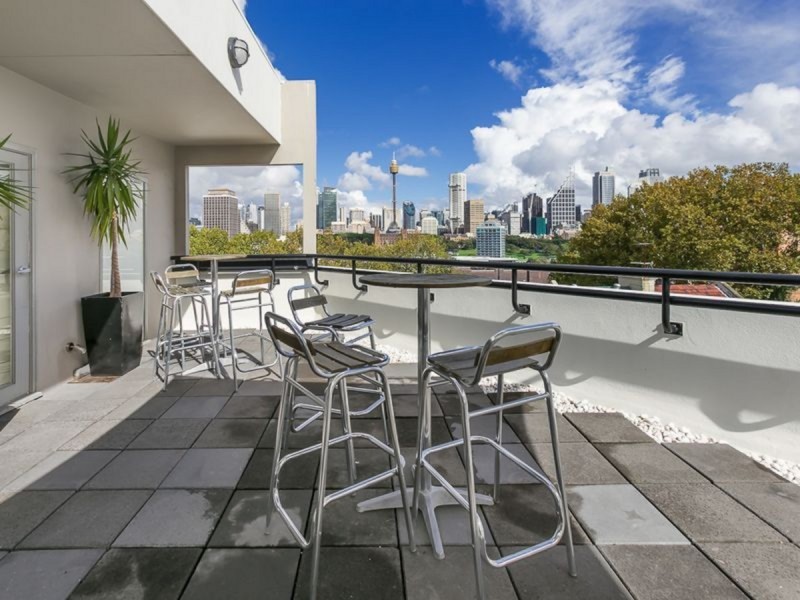 Suite 15/15 Springfield Avenue, Potts Point NSW 2011