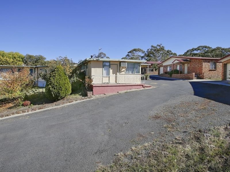237 Sharp Street, Cooma NSW 2630
