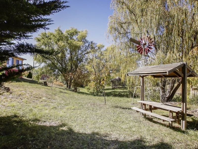 237 Sharp Street, Cooma NSW 2630