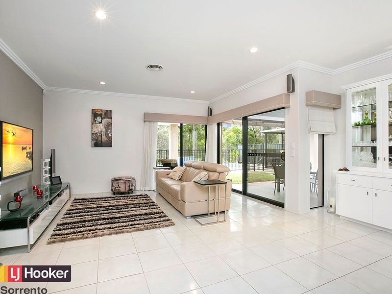 11 Sugargum Court, Molendinar QLD 4214
