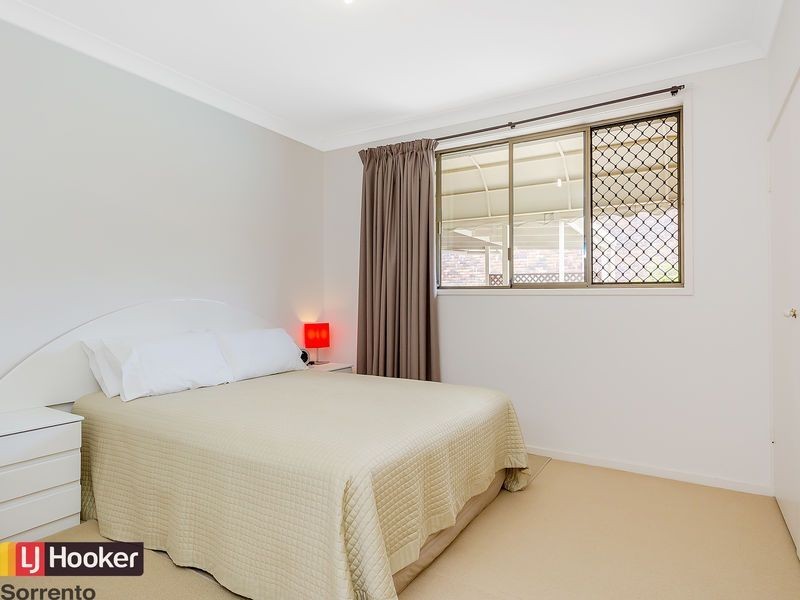 6 Fullerton Street, Benowa QLD 4217