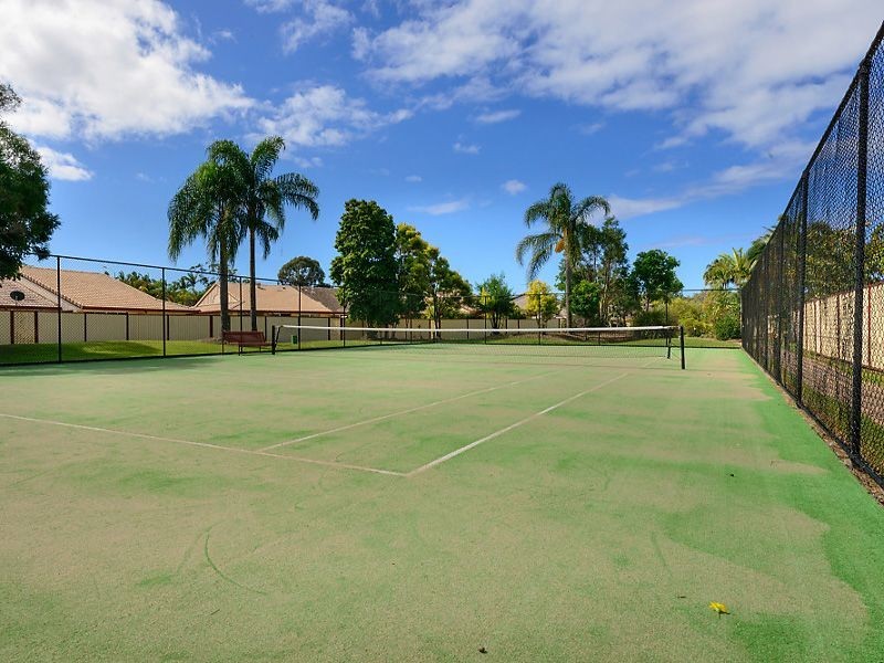 37/128 Benowa Road, Southport QLD 4215