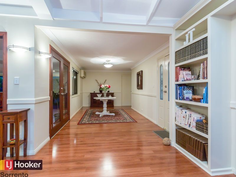 3 Tasman Avenue, Molendinar QLD 4214