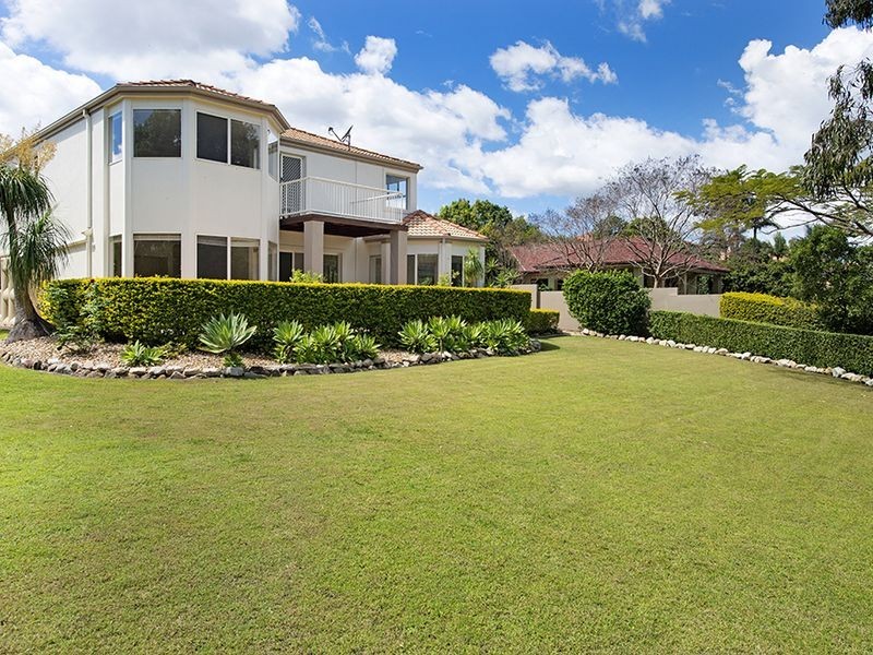 3146 Riverleigh Drive, Hope Island QLD 4212