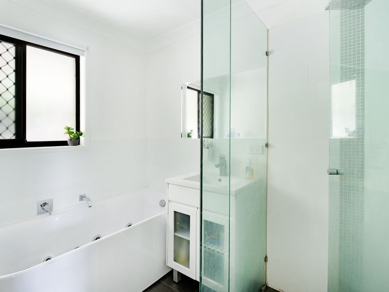 1 & 2/19 Wildwood Court, Surfers Paradise QLD 4217