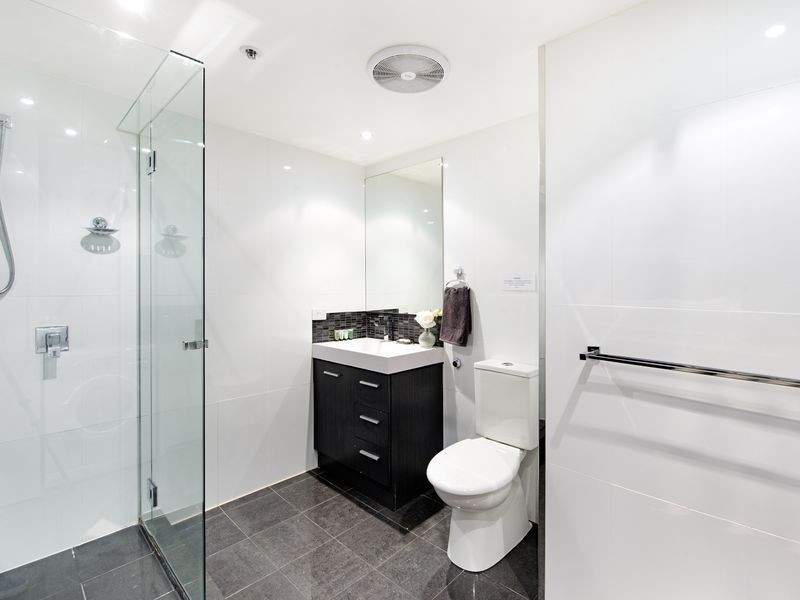 703/3 Hanlan Street – Allunga, Surfers Paradise QLD 4217