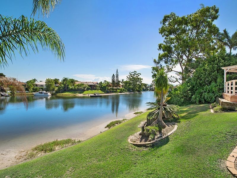 4 Ibis Court, Sorrento QLD 4217