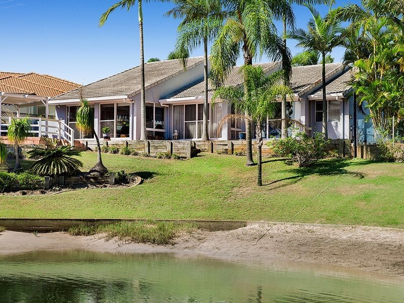 4 Ibis Court, Sorrento QLD 4217
