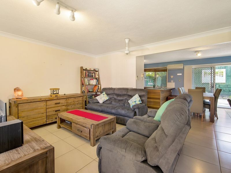 4/51 Cottesloe Drive, Robina QLD 4226