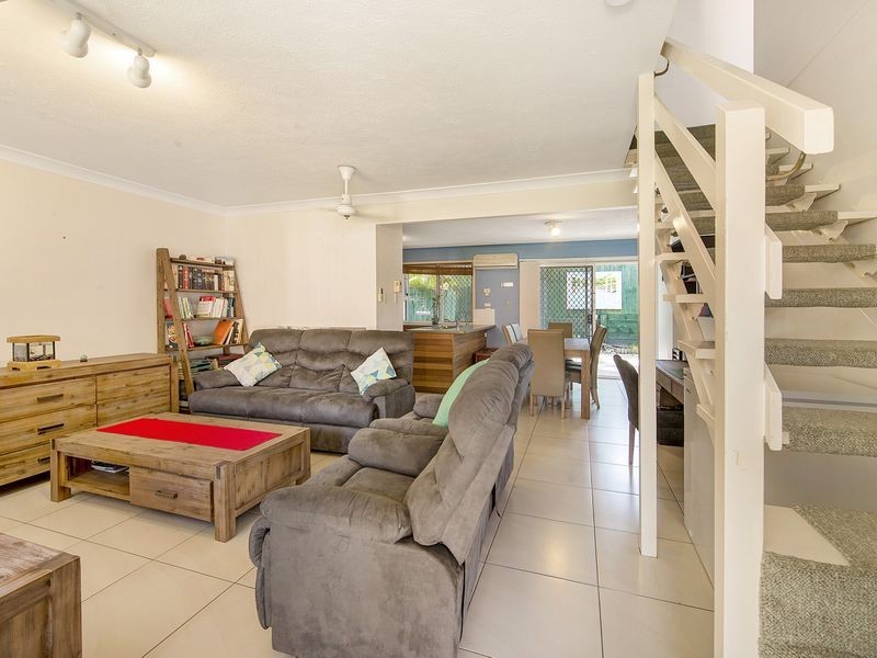 4/51 Cottesloe Drive, Robina QLD 4226