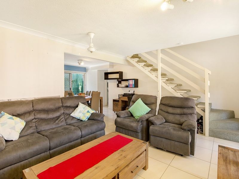 4/51 Cottesloe Drive, Robina QLD 4226