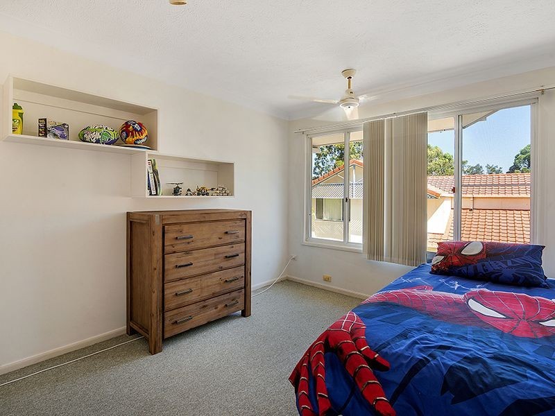 4/51 Cottesloe Drive, Robina QLD 4226