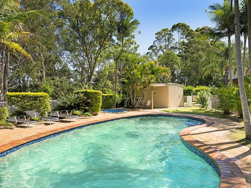 4/51 Cottesloe Drive, Robina QLD 4226