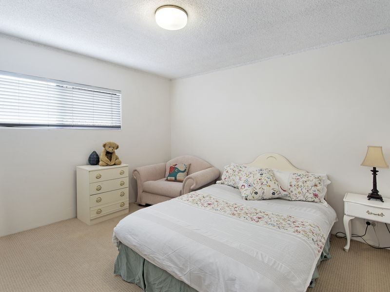 10/11 Old Burleigh Road, Surfers Paradise QLD 4217