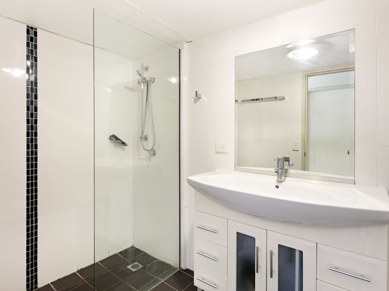 901/3 Orchid Avenue, Surfers Paradise QLD 4217