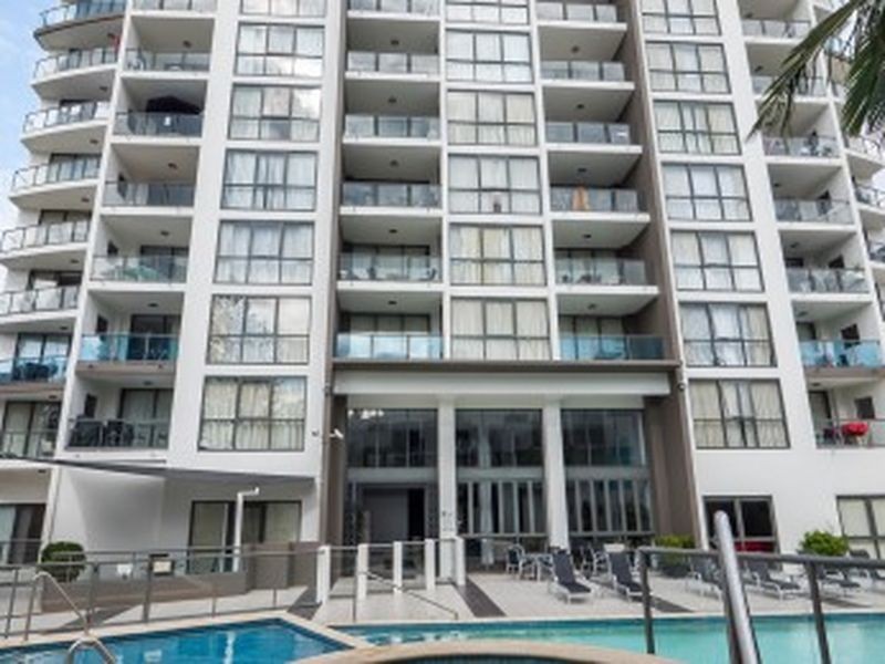 303/2865 GOLD COAST HIGHWAY, Surfers Paradise QLD 4217