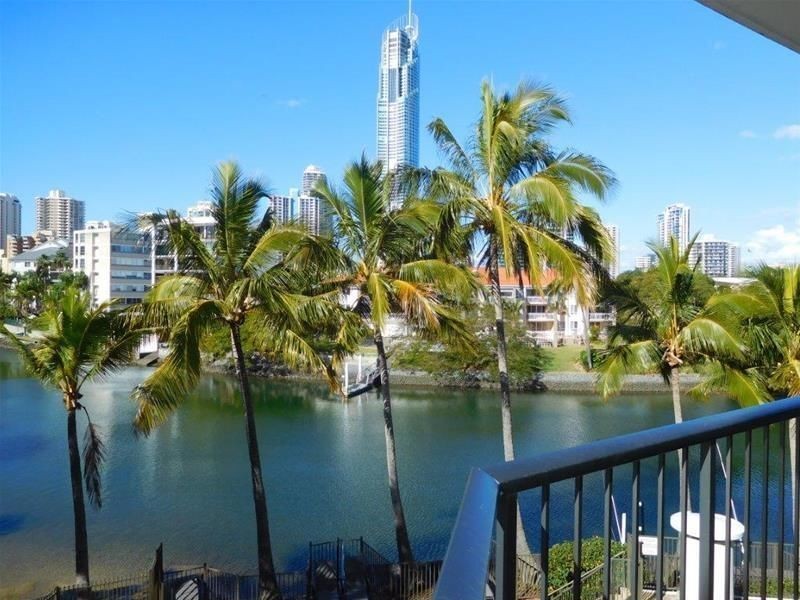 202/21 Peninsular Drive, Surfers Paradise QLD 4217