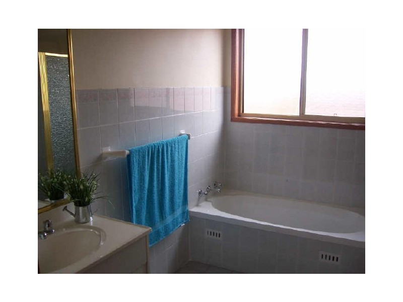 4/14 Thelma Street, Lurnea NSW 2170