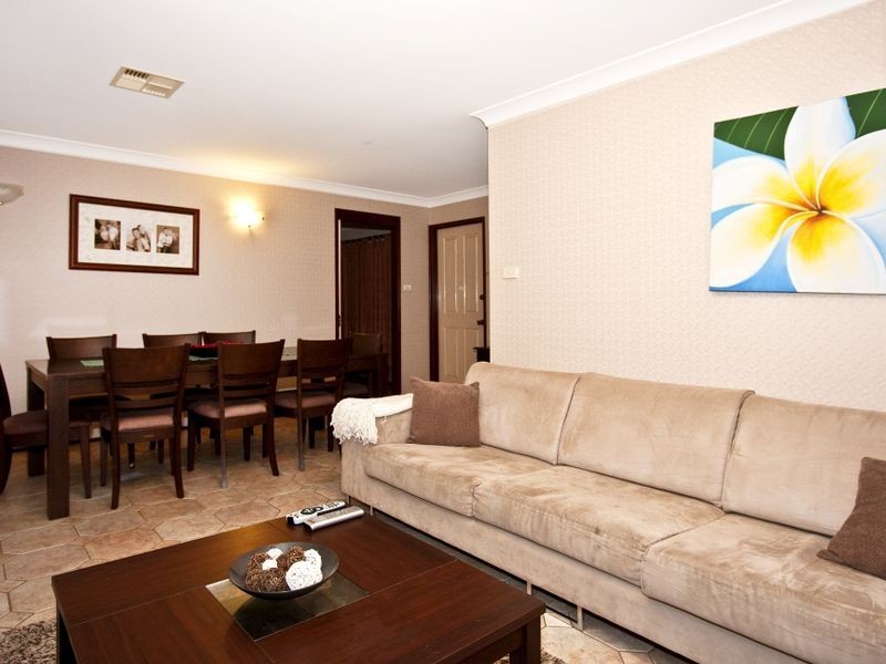 Wattle Grove NSW 2173