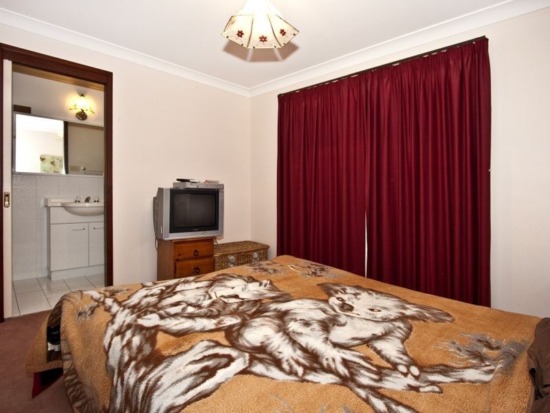 Wattle Grove NSW 2173