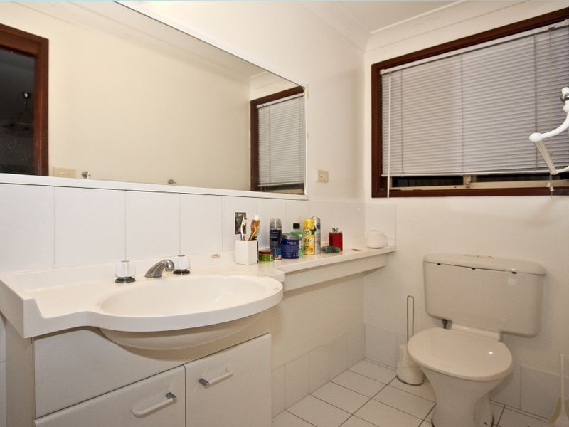 Wattle Grove NSW 2173