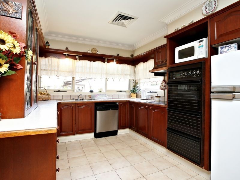 Chipping Norton NSW 2170