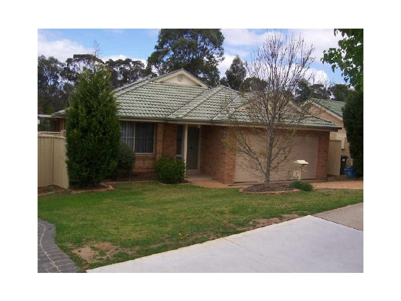 17 Barrington Court, Holsworthy NSW 2173