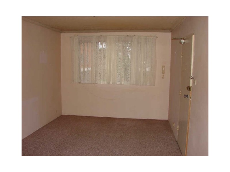 2 Forbes Street, Warwick Farm NSW 2170