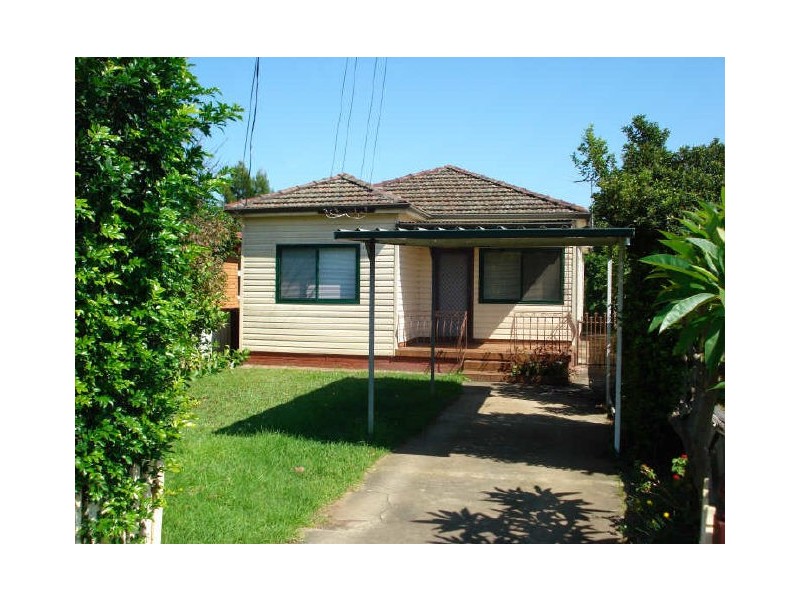 13 Market Street, Moorebank NSW 2170