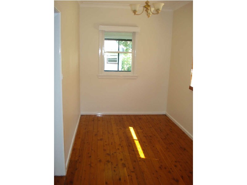 13 Market Street, Moorebank NSW 2170