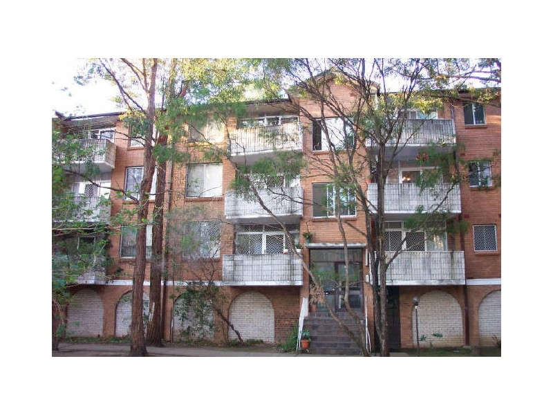 20/4 Beale Street, Liverpool NSW 2170