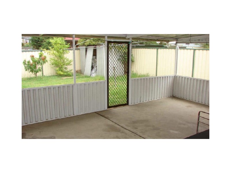 225 Nuwarra Road, Moorebank NSW 2170