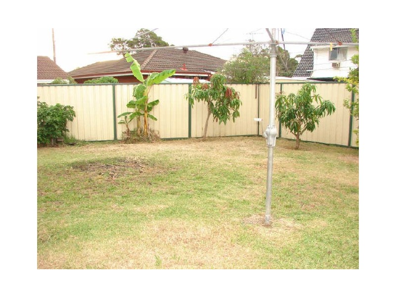 225 Nuwarra Road, Moorebank NSW 2170